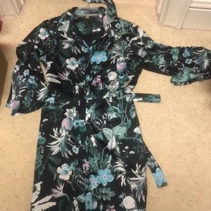 Banana Republic maxi dress floral size 8